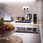 Ka Luxury Appartamento Mantouki