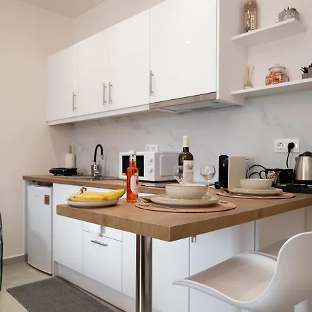 Apartament Ka Luxury Mantouki