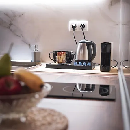 Ka Luxury Apartment Mantouki