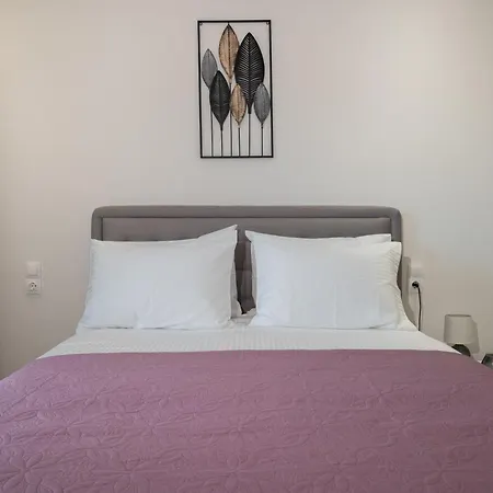 Lägenhet Ka Luxury Mantouki