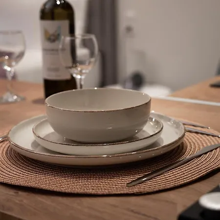 Lägenhet Ka Luxury Mantouki